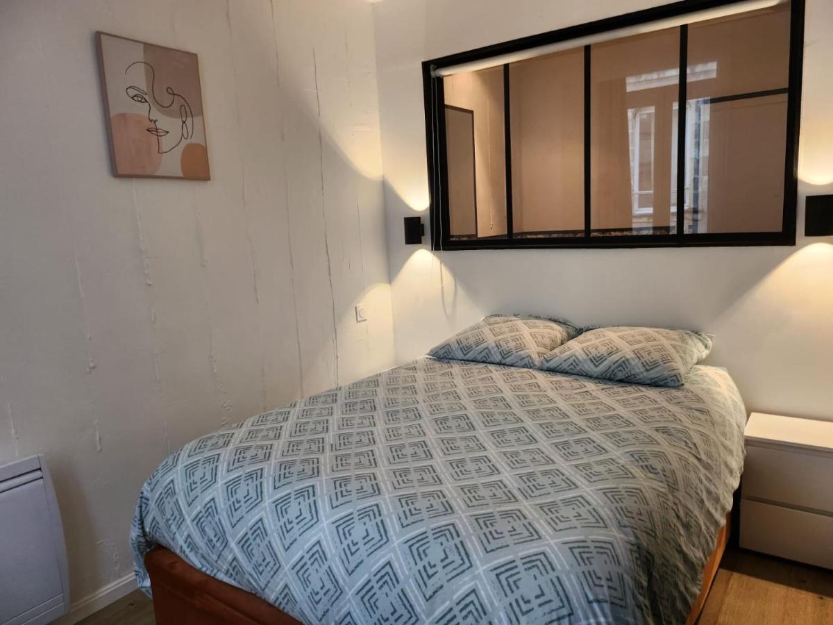 Charmant Cocon Iode Cosy Equipe, Baigne De Lumiere, Situe Au Coeur De La Rochelle A 1Min A Pied Du Marche Central Avec Tv Et Wifi Kültér fotó